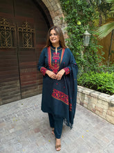 Embroided woollen shawl suit (Neha)